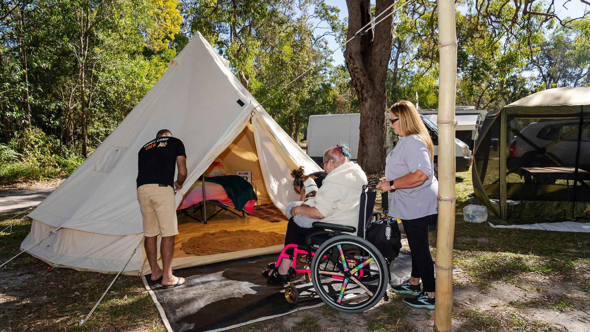 Abracadabra Camping – Hire (Gladstone)