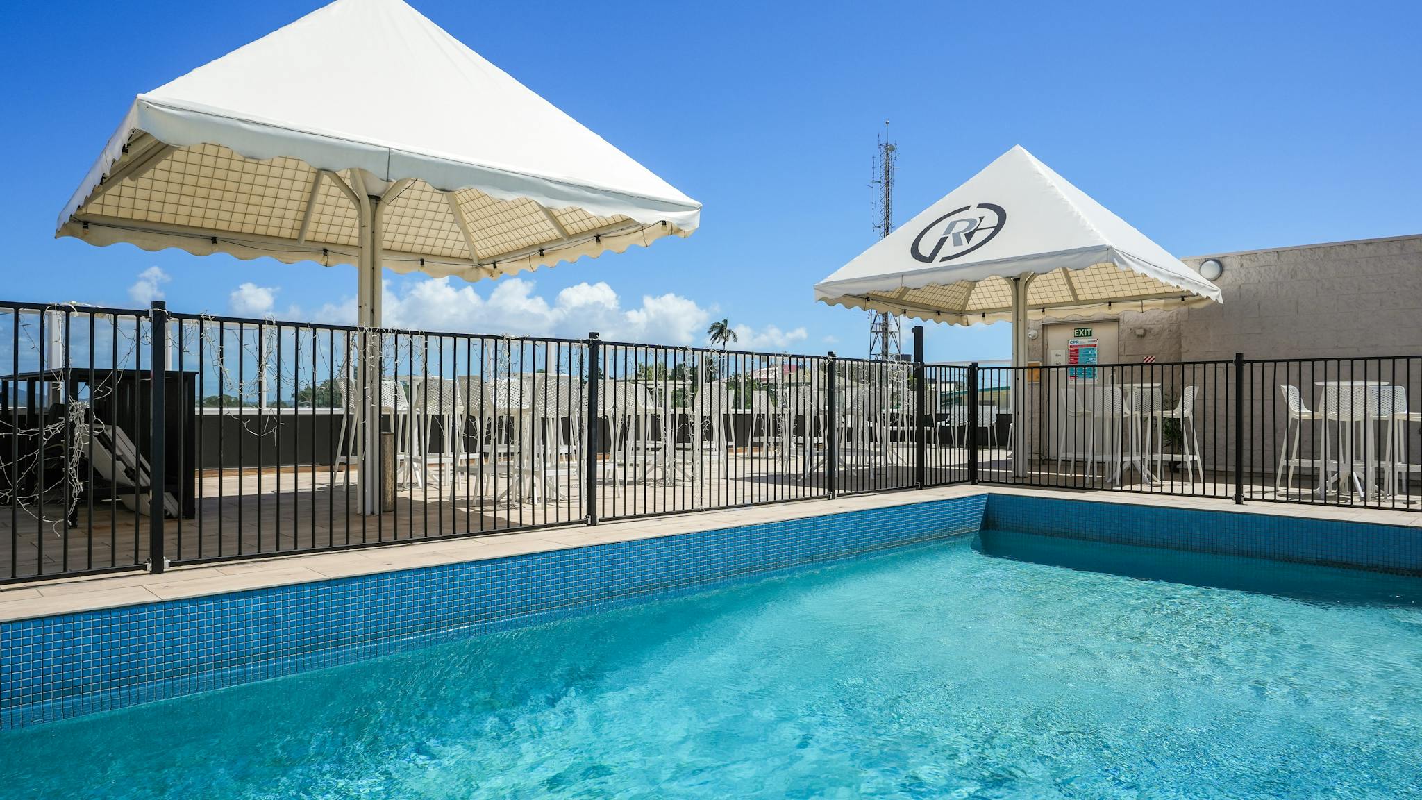 Reef Hotel Gladstone